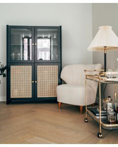 Jonna Luukko x Classic rottinkivitriini