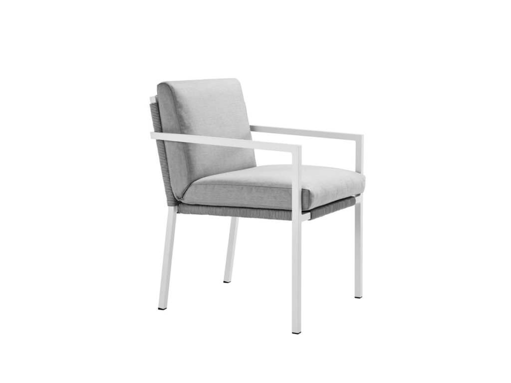 club-stapelsessel-white-studio-01