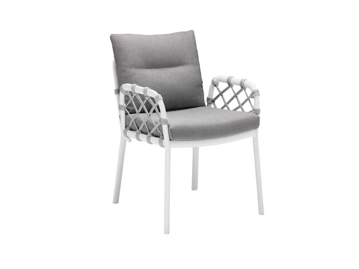 caro-dining-sessel-white-studio-02